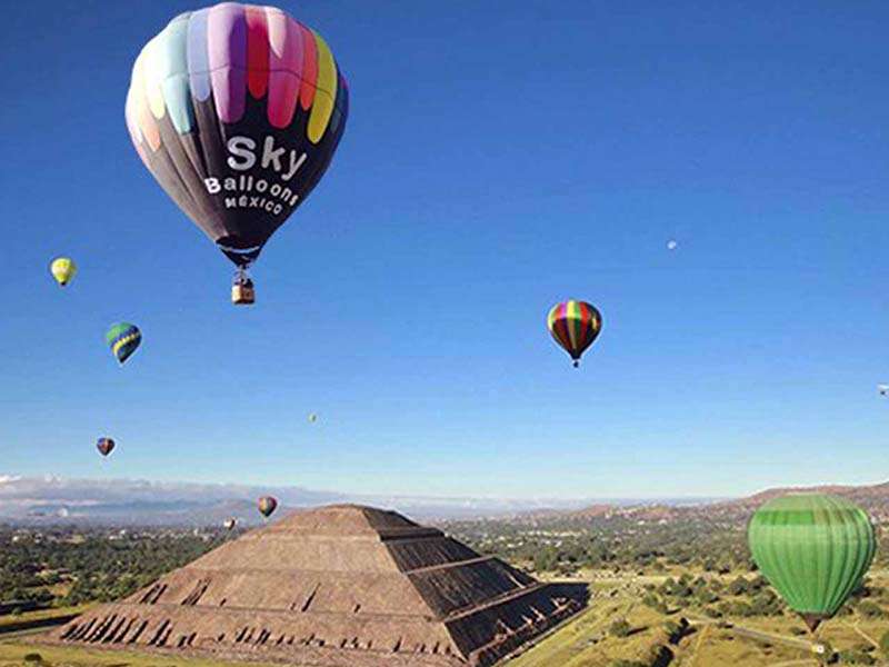 Vuela en globo sobre Teotihuacán